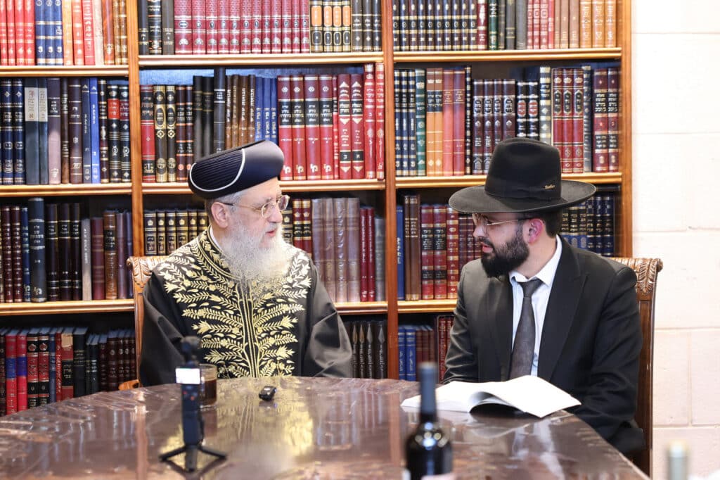 בני קהילת וינה ערכו סיום מסכת בלשכת הגר"ד יוסף