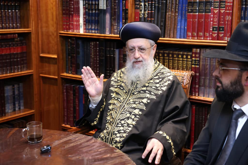 בני קהילת וינה ערכו סיום מסכת בלשכת הגר"ד יוסף