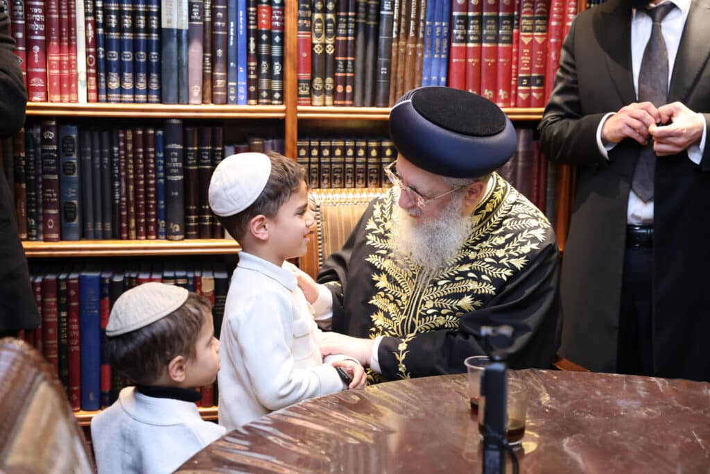 בני קהילת וינה ערכו סיום מסכת בלשכת הגר"ד יוסף