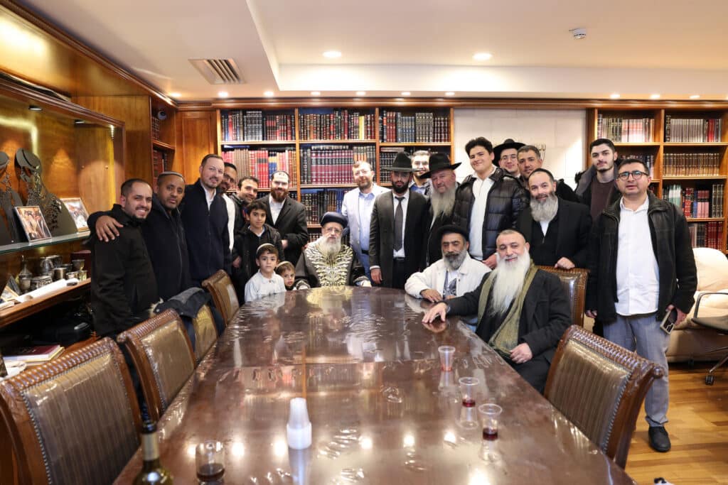 בני קהילת וינה ערכו סיום מסכת בלשכת הגר"ד יוסף