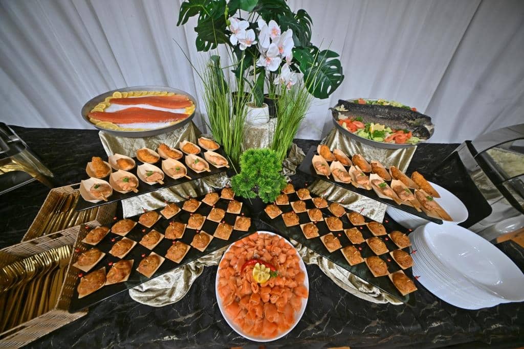 דמעות בציון ושבת בקראקא: מסע הנאמנים של אלכסנדר