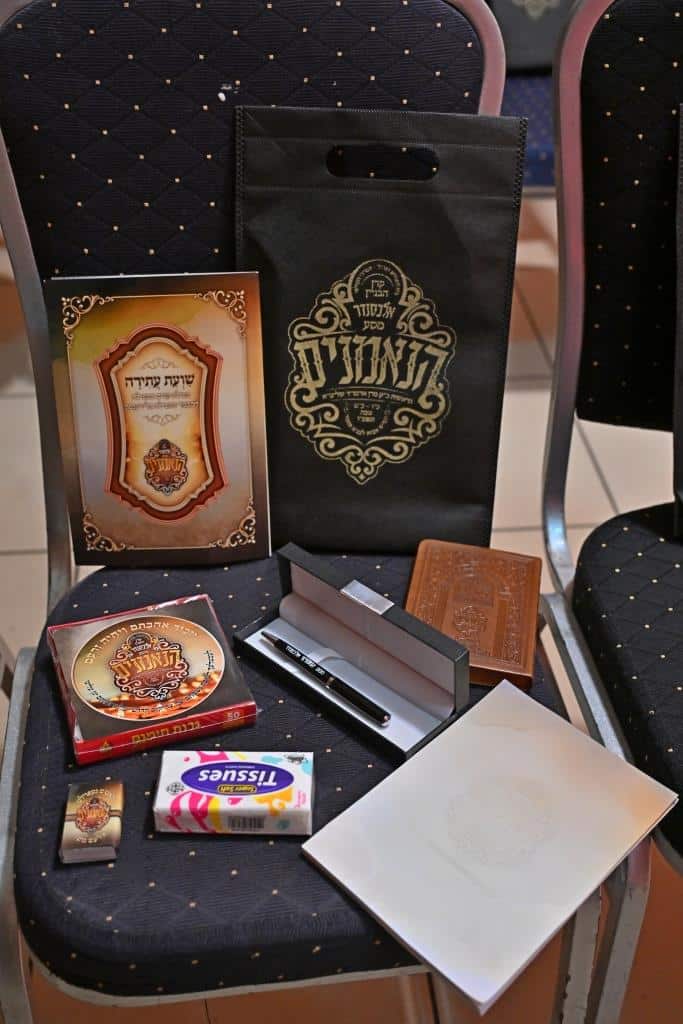 דמעות בציון ושבת בקראקא: מסע הנאמנים של אלכסנדר