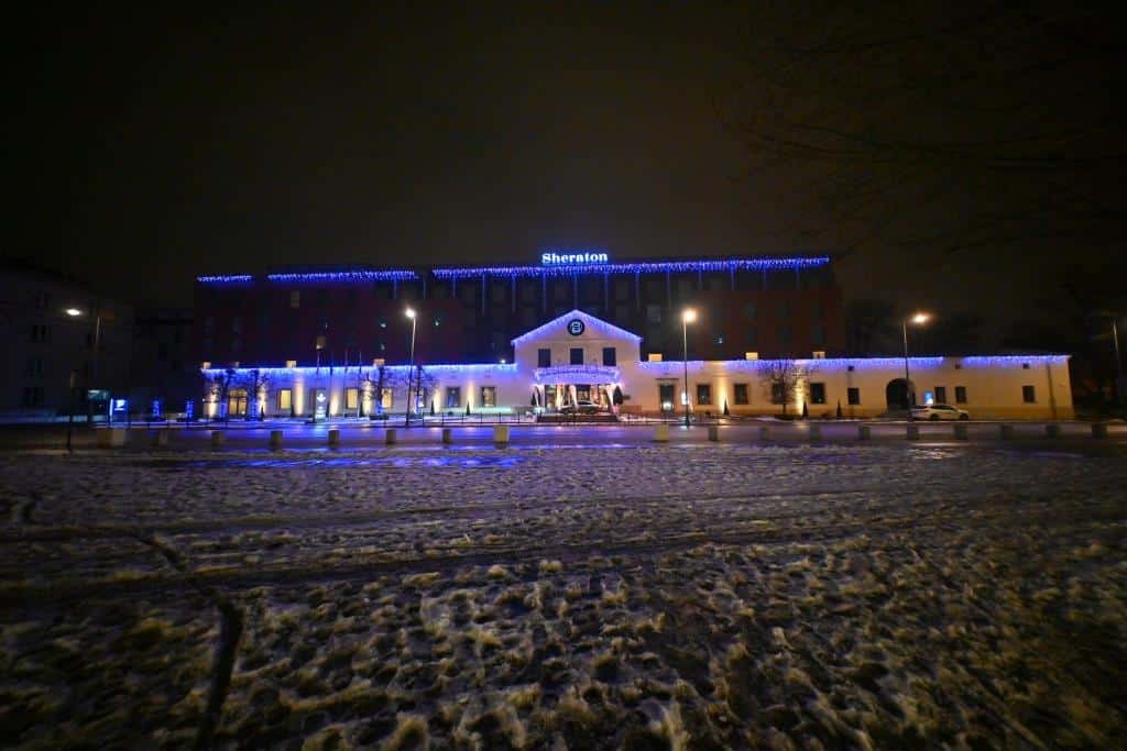 דמעות בציון ושבת בקראקא: מסע הנאמנים של אלכסנדר