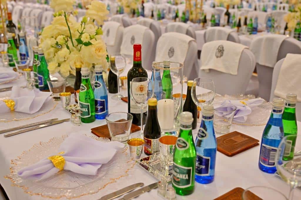 דמעות בציון ושבת בקראקא: מסע הנאמנים של אלכסנדר