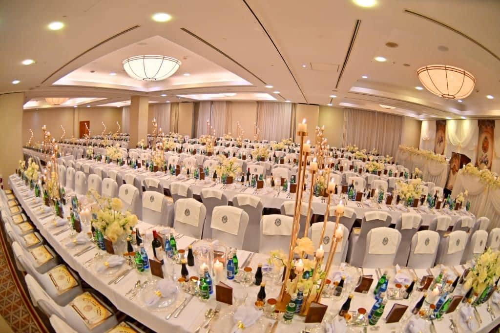 דמעות בציון ושבת בקראקא: מסע הנאמנים של אלכסנדר