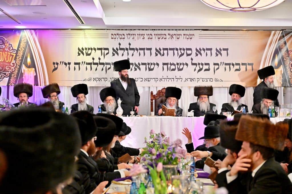 דמעות בציון ושבת בקראקא: מסע הנאמנים של אלכסנדר