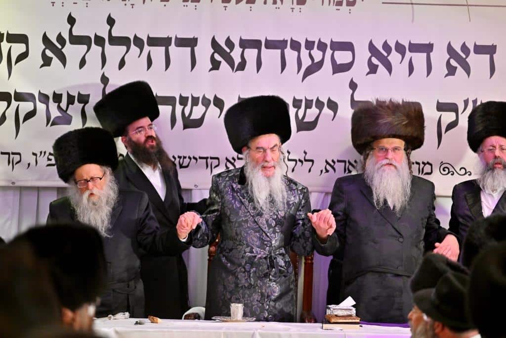 דמעות בציון ושבת בקראקא: מסע הנאמנים של אלכסנדר