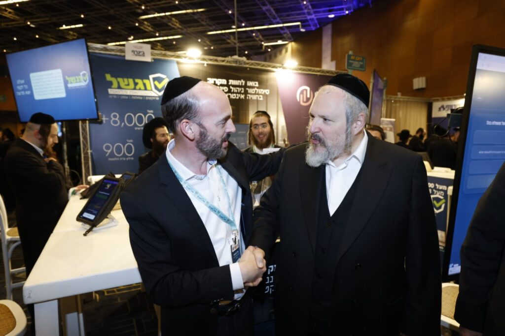 משר הביטחון ועד צמרת השלטון המקומי: מה הדהים את כולם בדוכן של 'מימונדלן' באקספו?