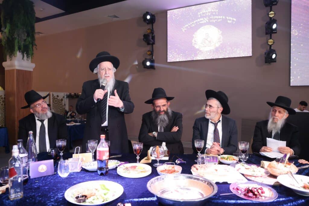 גלריה: חלוקת תעודות הסמכה לאברכים במוסדות שירה לציון