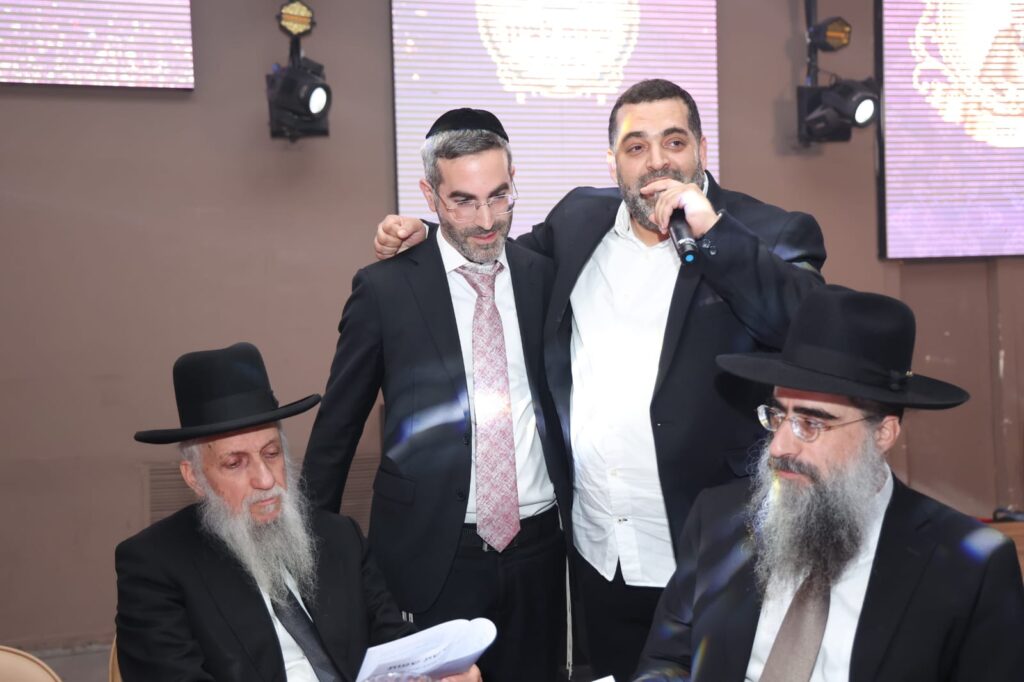 גלריה: חלוקת תעודות הסמכה לאברכים במוסדות שירה לציון