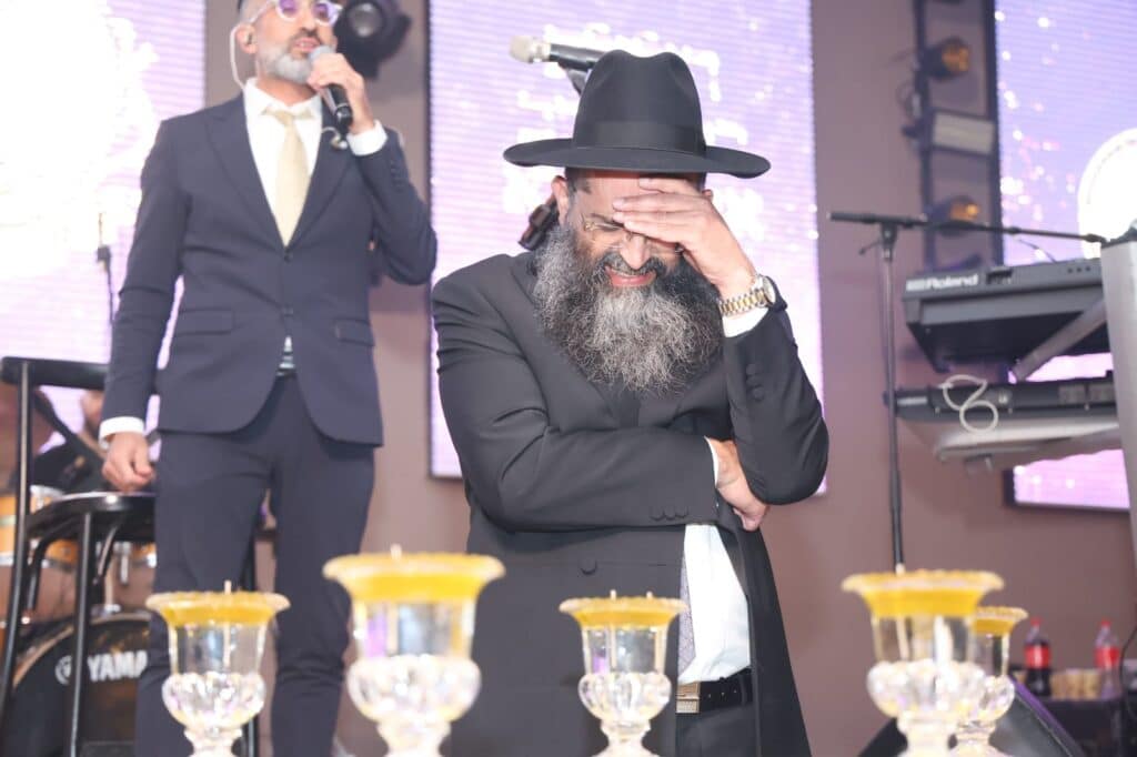 גלריה: חלוקת תעודות הסמכה לאברכים במוסדות שירה לציון