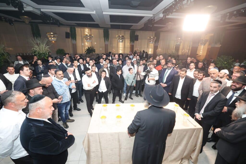 גלריה: חלוקת תעודות הסמכה לאברכים במוסדות שירה לציון