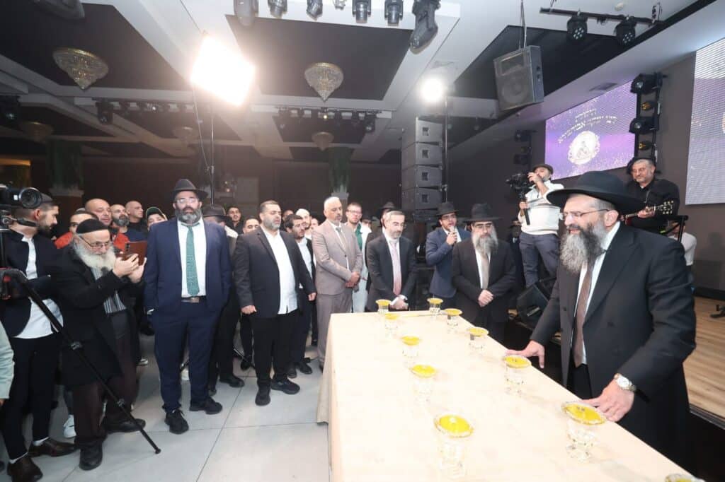 גלריה: חלוקת תעודות הסמכה לאברכים במוסדות שירה לציון