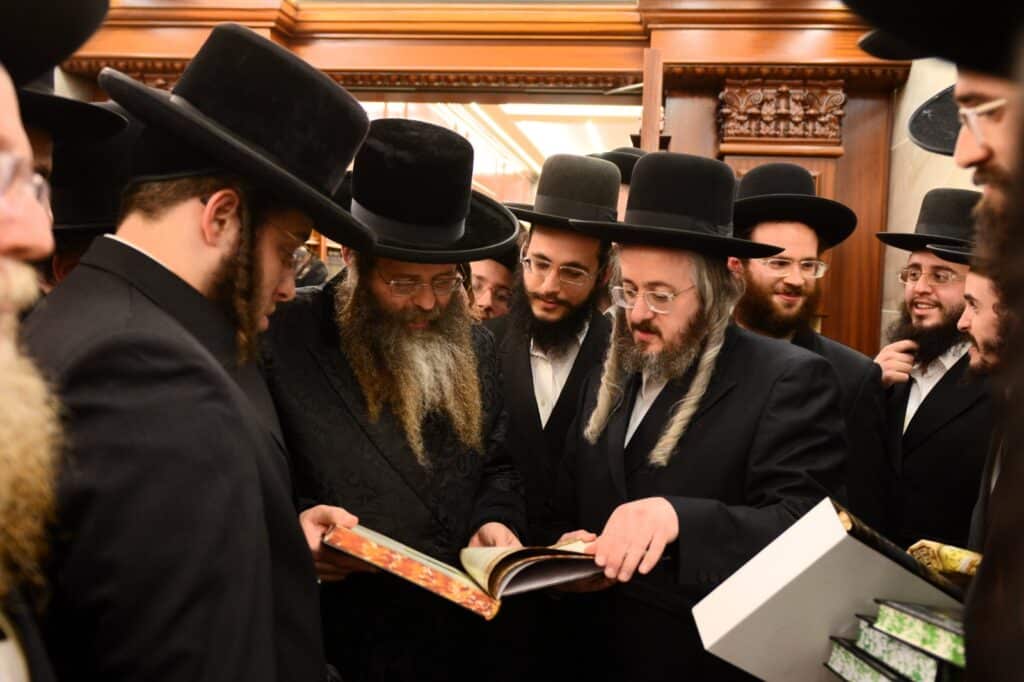 מעמד 'נשיח בחוקיך' וכבוד התורה בבית המדרש 'באר ישראל' בית שמש