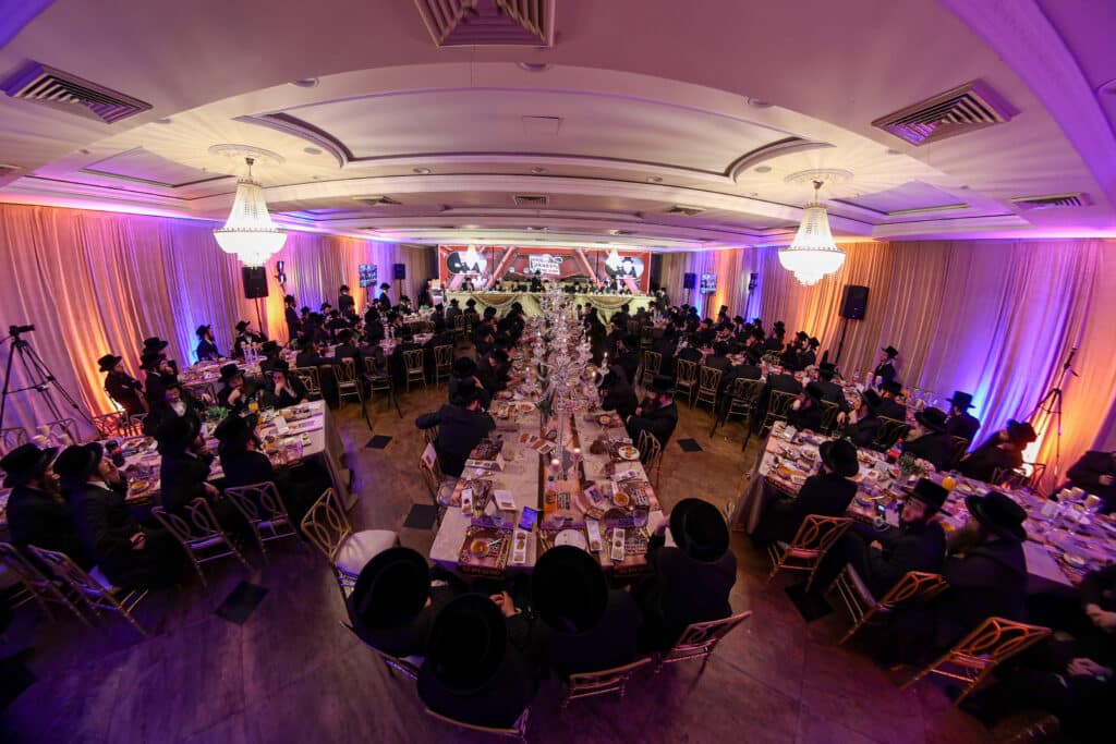 גלריה: דינר לטובת בית המדרש מכנובקא בעלזא בירושלים