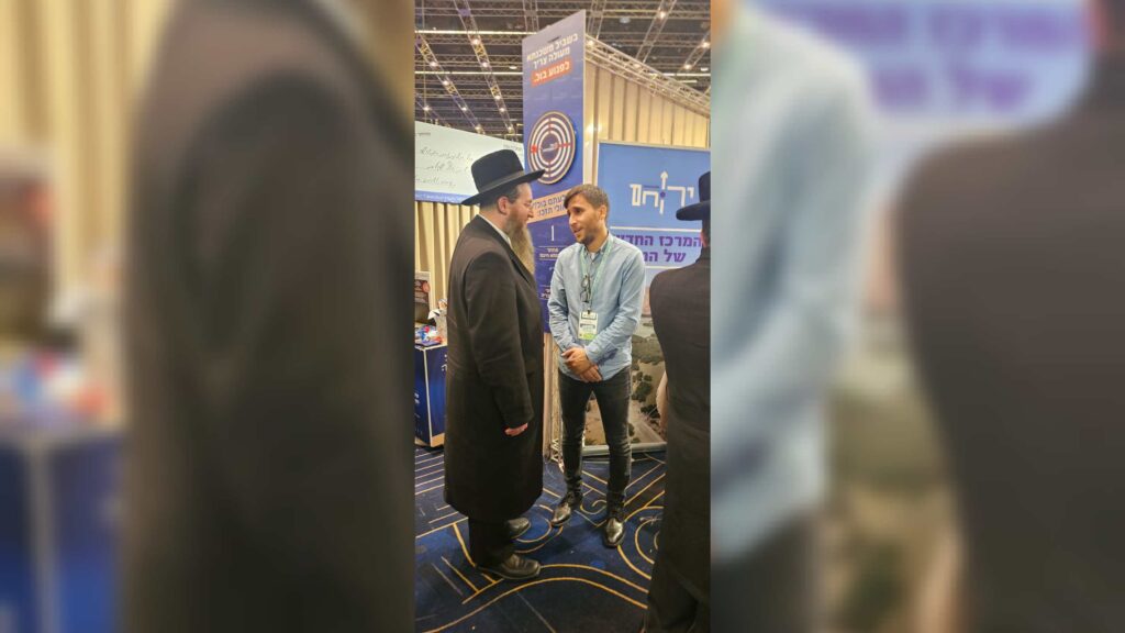 איצקוביץ': זבוב על המעקה והתפילה של עוצמה יהודית