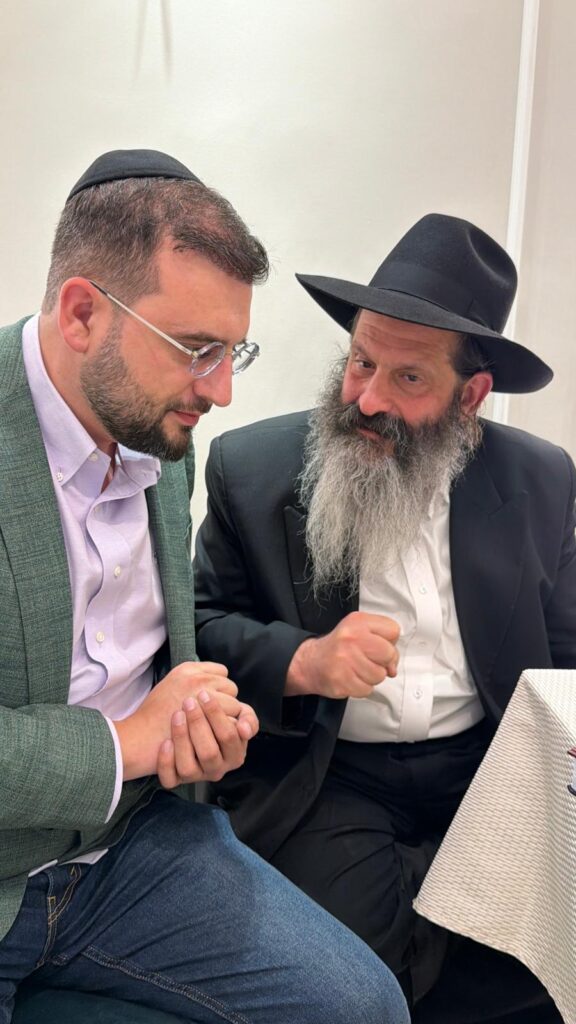 שלוחים סטורי: המסע להפצת אור השליחות