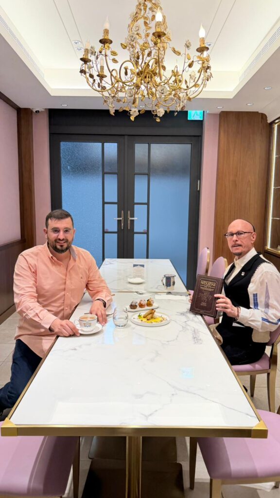 שלוחים סטורי: המסע להפצת אור השליחות