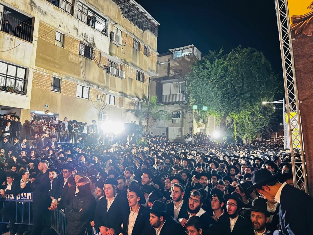 אלפים במפגן תמיכה ב"אסיר עולם התורה" יאיר סעדה