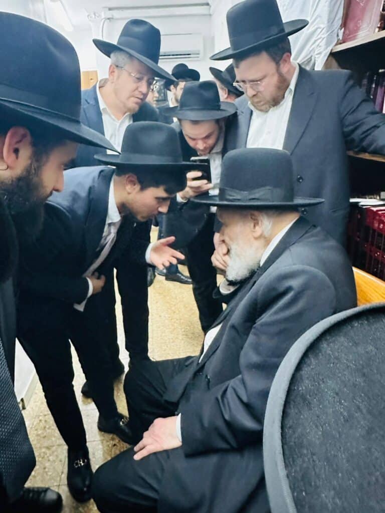 אלפים במפגן תמיכה ב"אסיר עולם התורה" יאיר סעדה