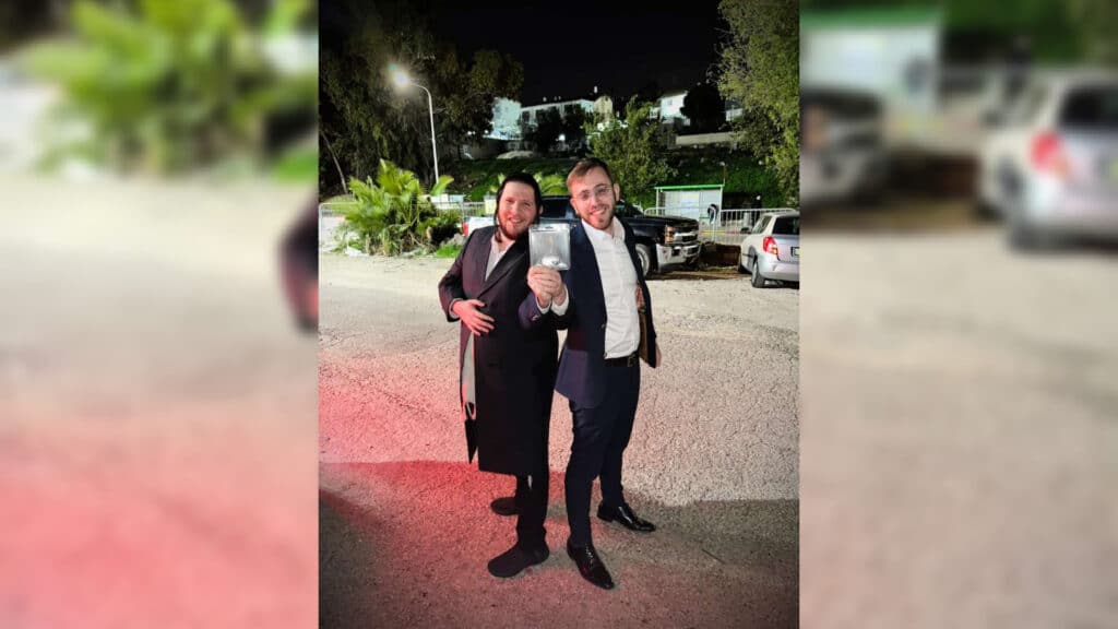 איצקוביץ': המרדף אחר התפילין והדיונים בחצר המועצת