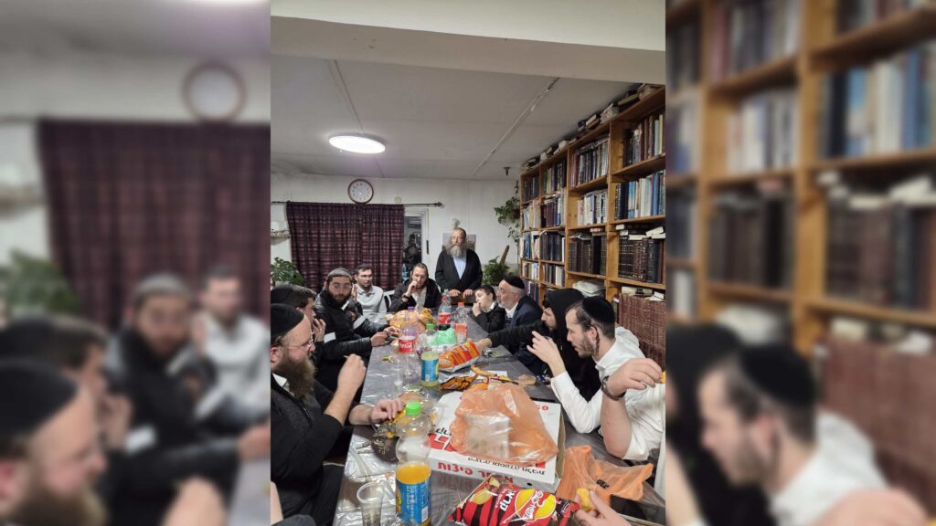 איצקוביץ': המרדף אחר התפילין והדיונים בחצר המועצת