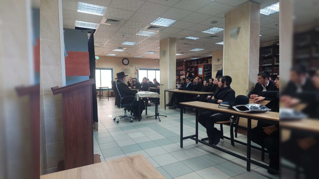 המשב"ק: הנגיד שנהג במנהגי אדמו"רות וכינוס המועצת