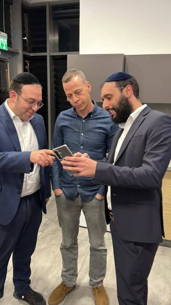 צמרת שוק ההון התכנסה לוועידה מיוחדת של קהילת "כלכלה בגובה העיניים" של שחר וולף