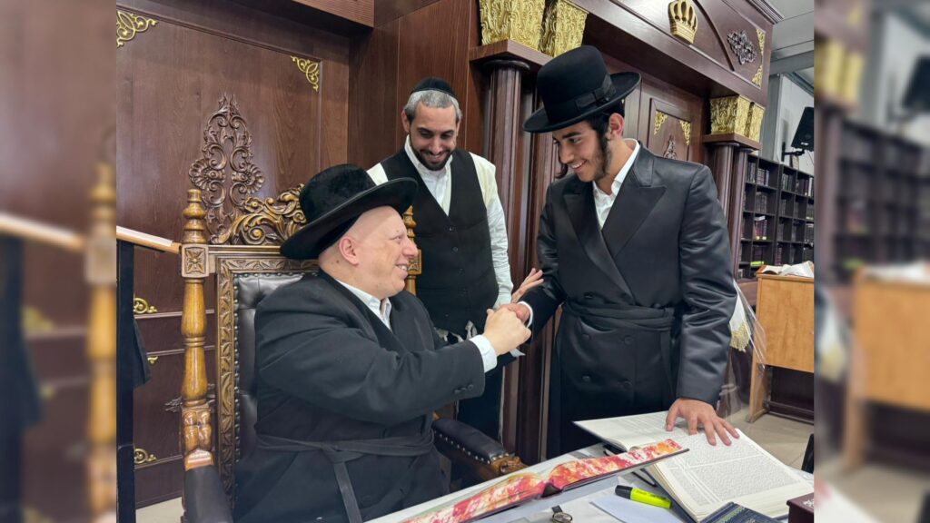 איצקוביץ': הדמעות של היח"צן והביקור החשאי של הינוקא