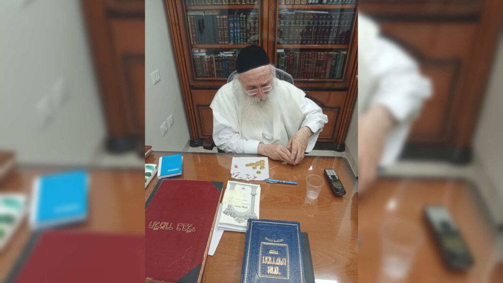 המשב"ק: המקטרת של האדמו"ר ועמוד ההוראה שפרץ בבכי