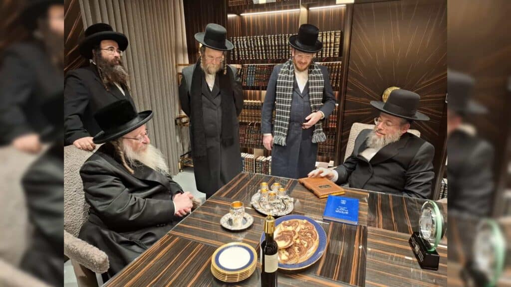 המשב"ק: המקטרת של האדמו"ר ועמוד ההוראה שפרץ בבכי