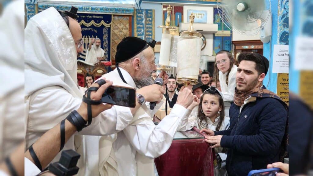 המשב"ק: המקטרת של האדמו"ר ועמוד ההוראה שפרץ בבכי