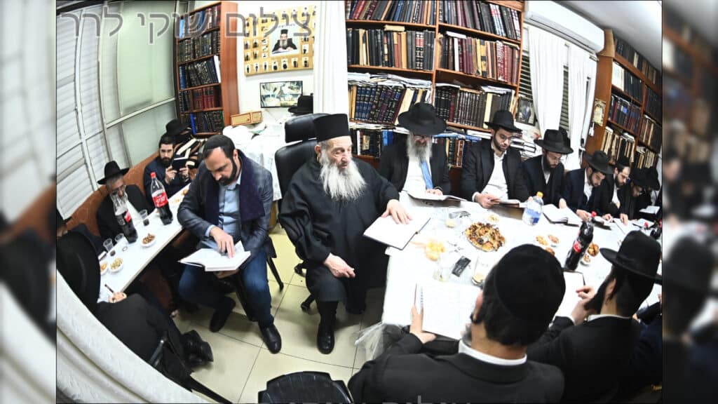 המשב"ק: המקטרת של האדמו"ר ועמוד ההוראה שפרץ בבכי