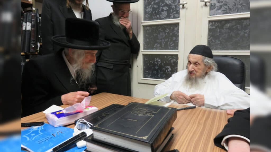 המשב"ק: המקטרת של האדמו"ר ועמוד ההוראה שפרץ בבכי