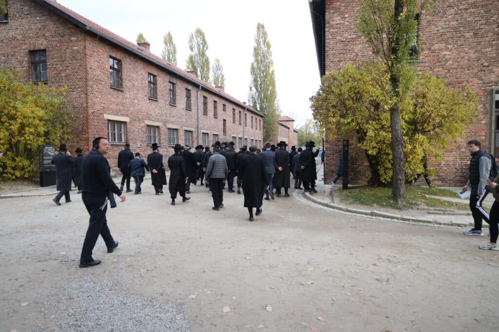 מסע משפחות ייחודי ביוזמת "אור עולם" אל מחוזות הזיכרון היהודיים בגליציה ובפולין 