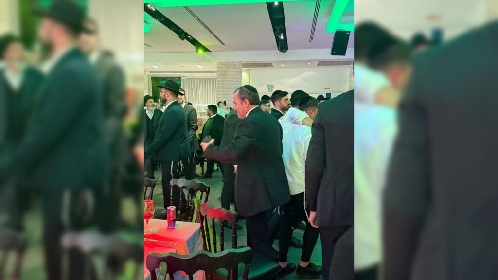 איצקוביץ': תפילת הזמר, השר המזמר ושמחת נישואי הנגידים