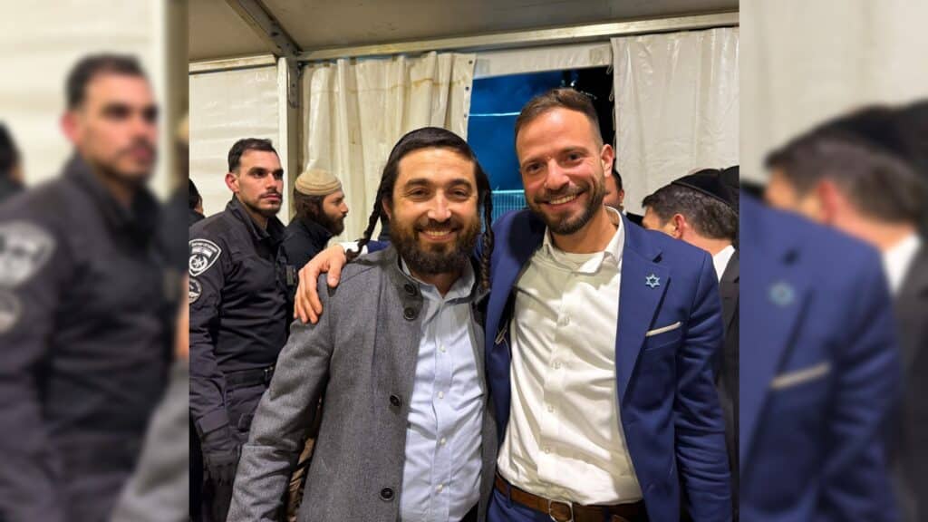 איצקוביץ': תפילת הזמר, השר המזמר ושמחת נישואי הנגידים