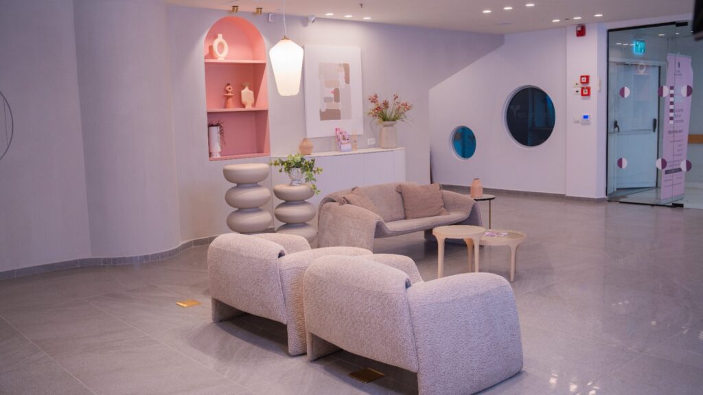 יפה מקסימוב השיקה בשבוע שעבר בשורה טכנולוגית חדשה ומהפכנית בתחום הסרת שיער פנים יפה מקסימוב השיקה בשבוע שעבר בשורה טכנולוגית חדשה ומהפכנית בתחום הסרת שיער פנים