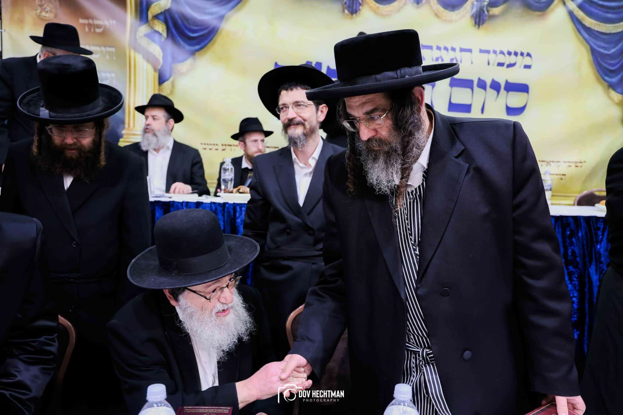 גדולי וצדיקי הדור חיזקו ועודדו את לומדי הרמב"ם בישיבת חב"ד גדולי וצדיקי הדור חיזקו ועודדו את לומדי הרמב"ם בישיבת חב"ד