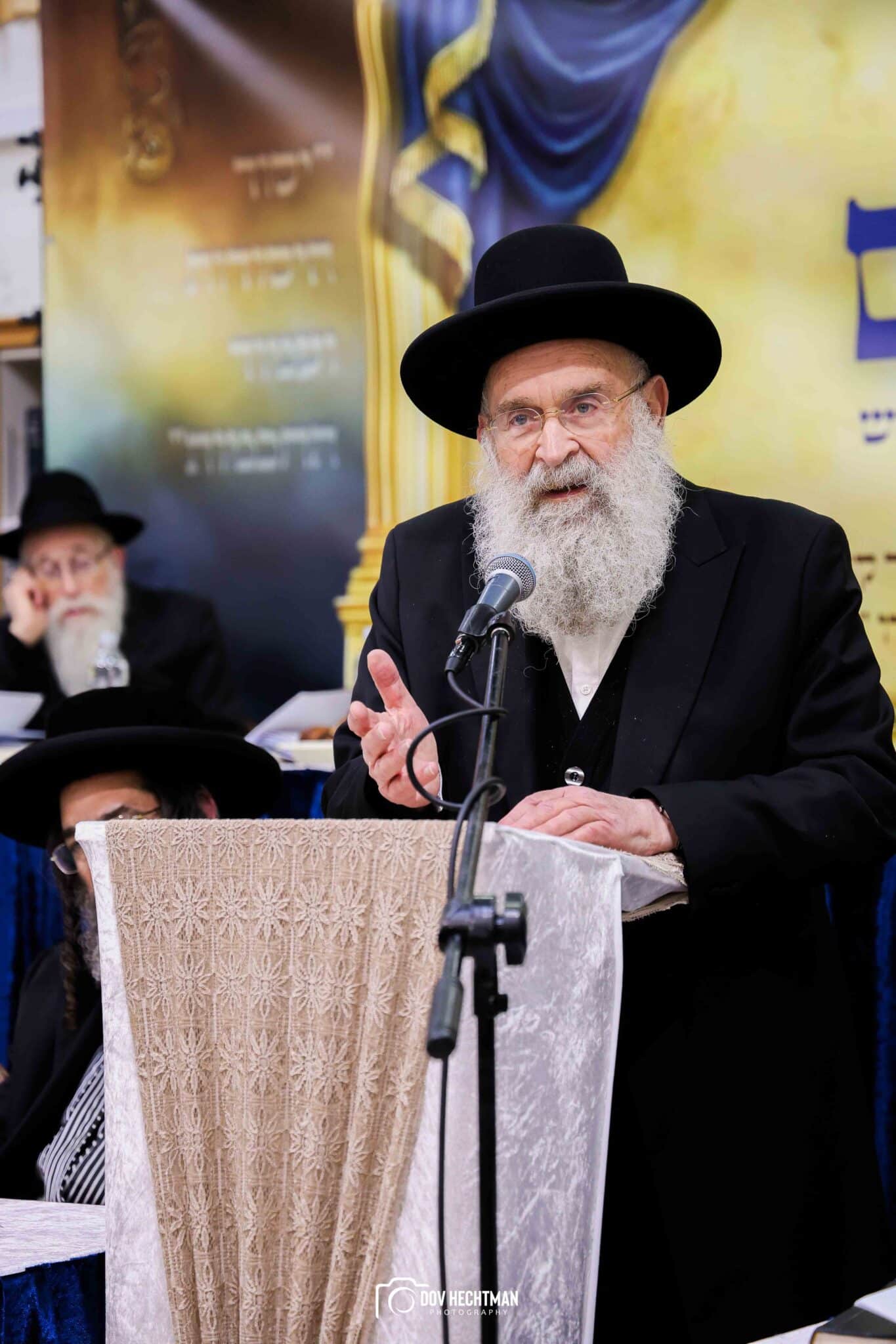 גדולי וצדיקי הדור חיזקו ועודדו את לומדי הרמב"ם בישיבת חב"ד גדולי וצדיקי הדור חיזקו ועודדו את לומדי הרמב"ם בישיבת חב"ד