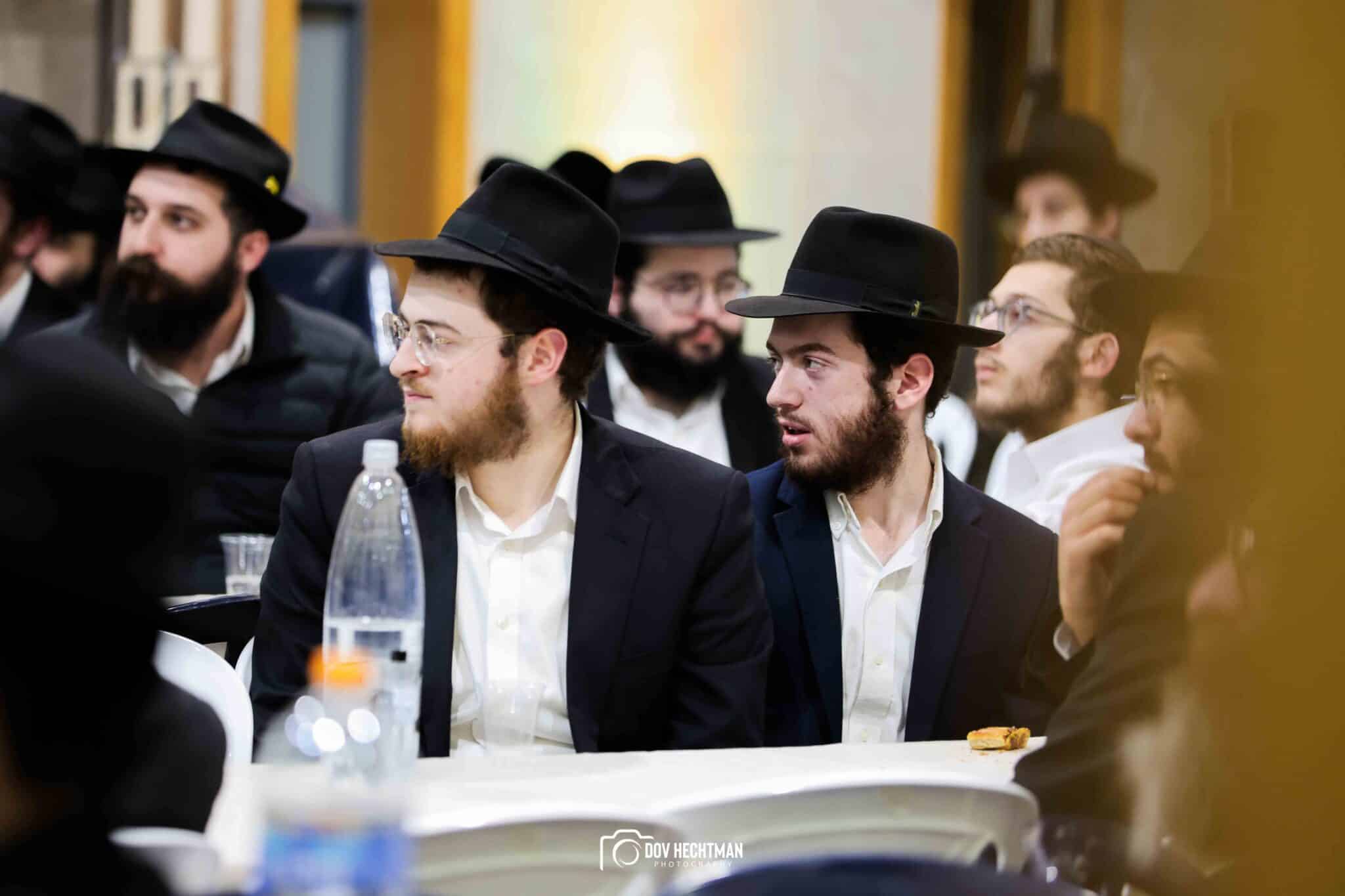 גדולי וצדיקי הדור חיזקו ועודדו את לומדי הרמב"ם בישיבת חב"ד גדולי וצדיקי הדור חיזקו ועודדו את לומדי הרמב"ם בישיבת חב"ד