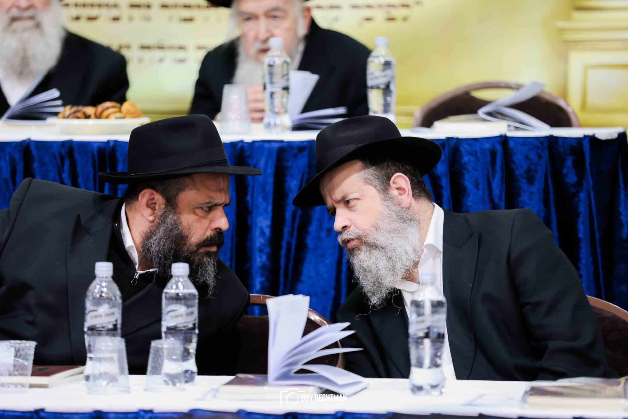 גדולי וצדיקי הדור חיזקו ועודדו את לומדי הרמב"ם בישיבת חב"ד גדולי וצדיקי הדור חיזקו ועודדו את לומדי הרמב"ם בישיבת חב"ד