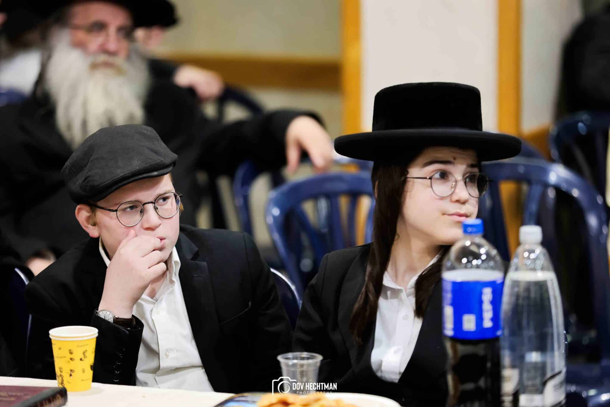 גדולי וצדיקי הדור חיזקו ועודדו את לומדי הרמב"ם בישיבת חב"ד גדולי וצדיקי הדור חיזקו ועודדו את לומדי הרמב"ם בישיבת חב"ד