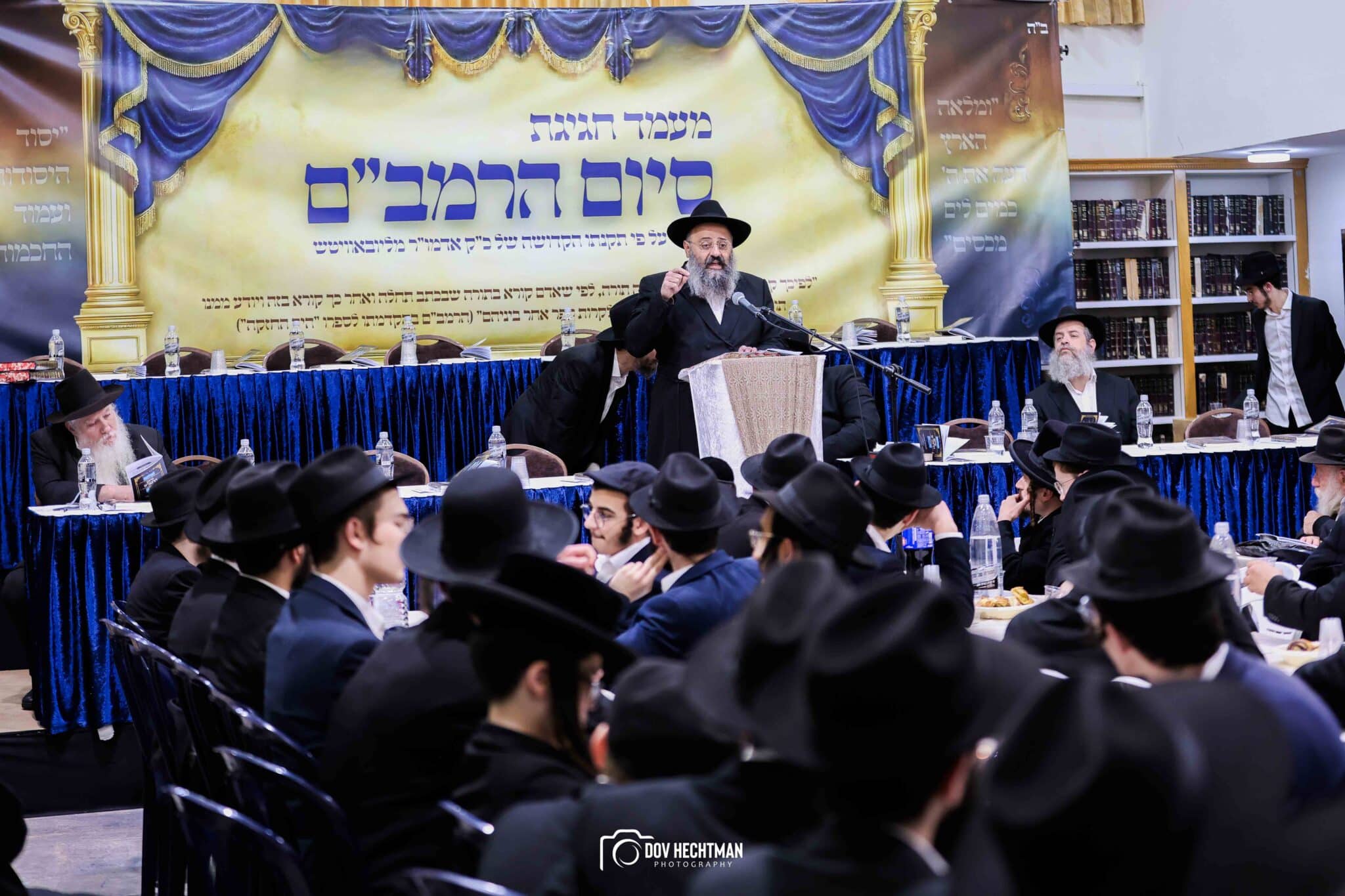 גדולי וצדיקי הדור חיזקו ועודדו את לומדי הרמב"ם בישיבת חב"ד גדולי וצדיקי הדור חיזקו ועודדו את לומדי הרמב"ם בישיבת חב"ד