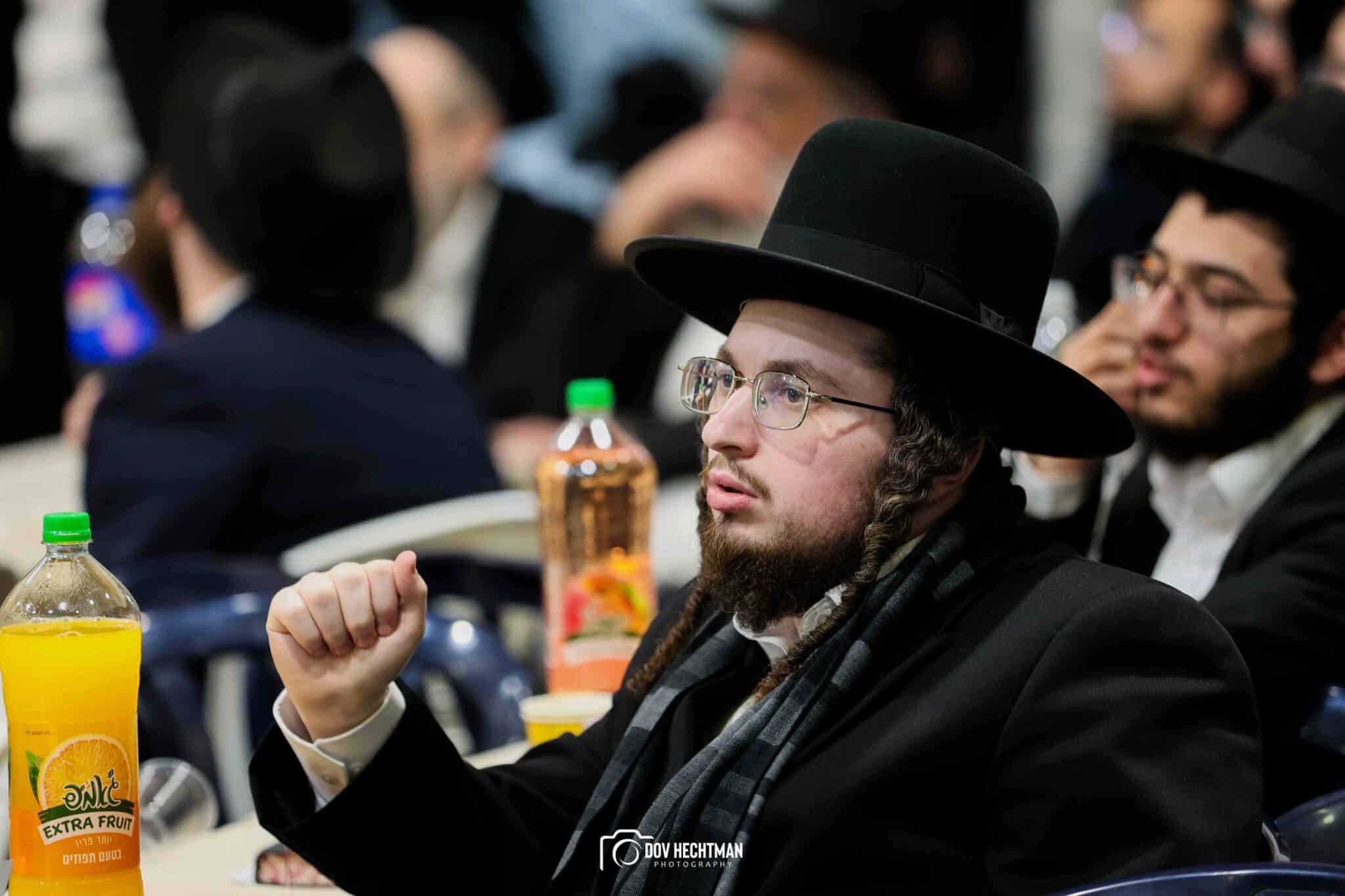 גדולי וצדיקי הדור חיזקו ועודדו את לומדי הרמב"ם בישיבת חב"ד גדולי וצדיקי הדור חיזקו ועודדו את לומדי הרמב"ם בישיבת חב"ד