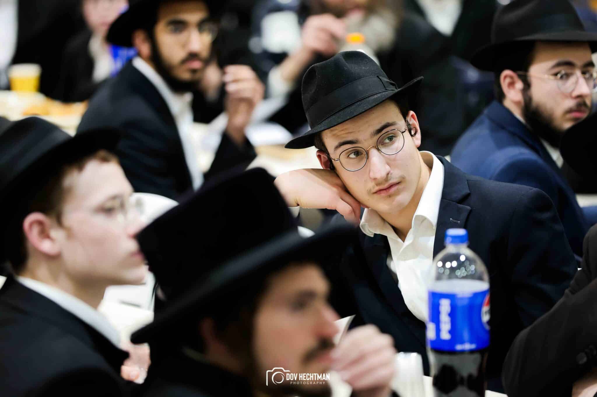 גדולי וצדיקי הדור חיזקו ועודדו את לומדי הרמב"ם בישיבת חב"ד גדולי וצדיקי הדור חיזקו ועודדו את לומדי הרמב"ם בישיבת חב"ד