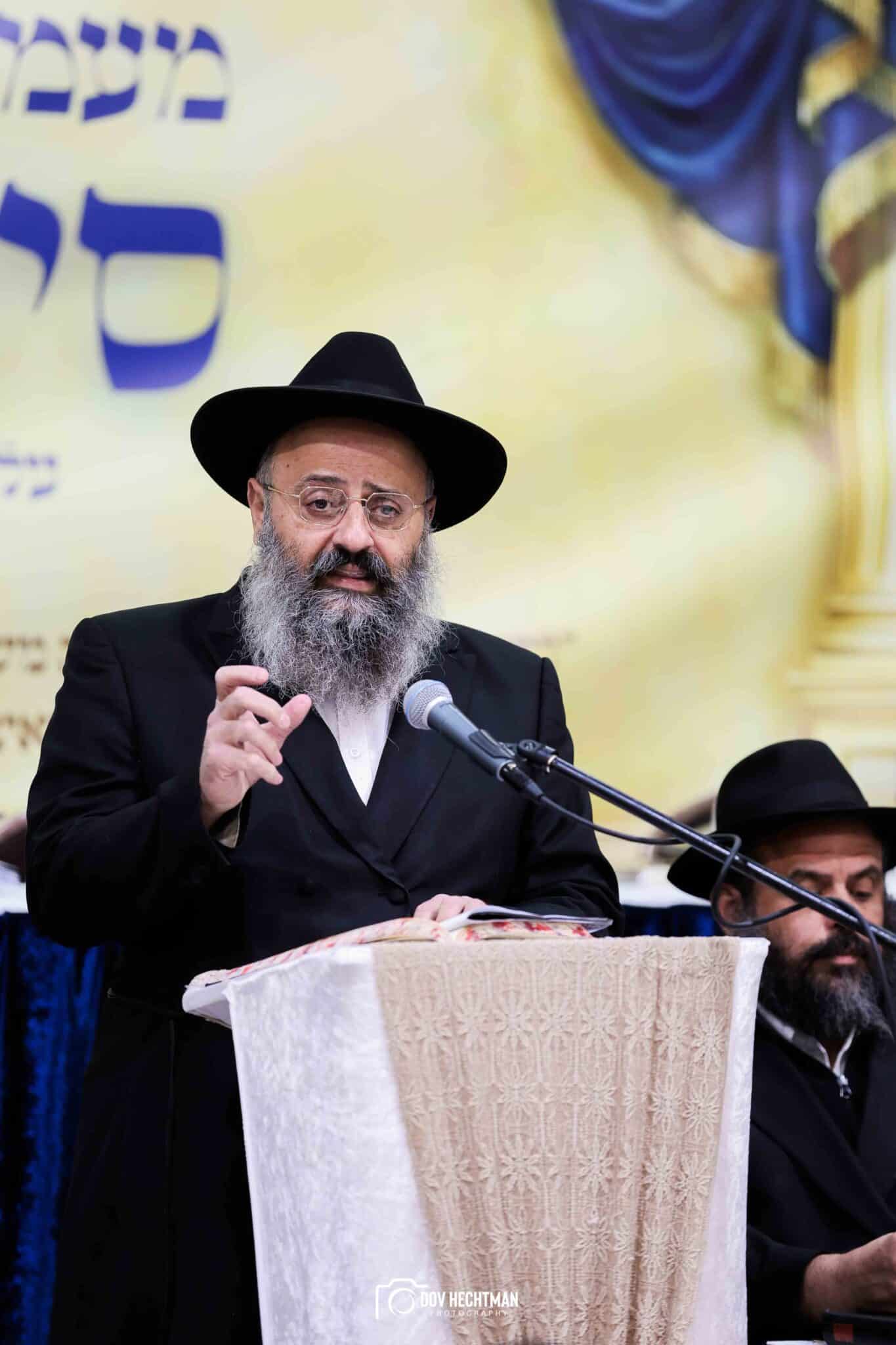 גדולי וצדיקי הדור חיזקו ועודדו את לומדי הרמב"ם בישיבת חב"ד גדולי וצדיקי הדור חיזקו ועודדו את לומדי הרמב"ם בישיבת חב"ד