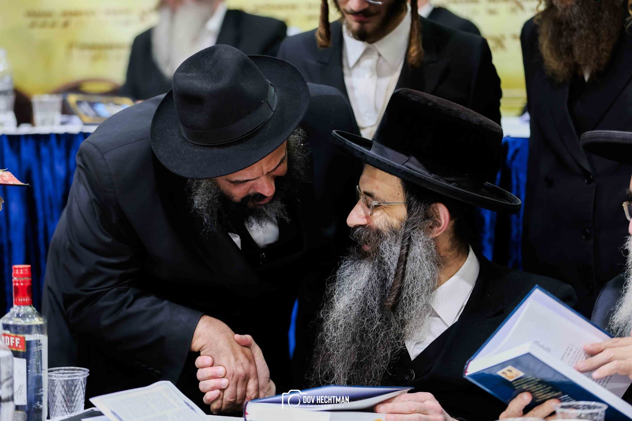 גדולי וצדיקי הדור חיזקו ועודדו את לומדי הרמב"ם בישיבת חב"ד גדולי וצדיקי הדור חיזקו ועודדו את לומדי הרמב"ם בישיבת חב"ד