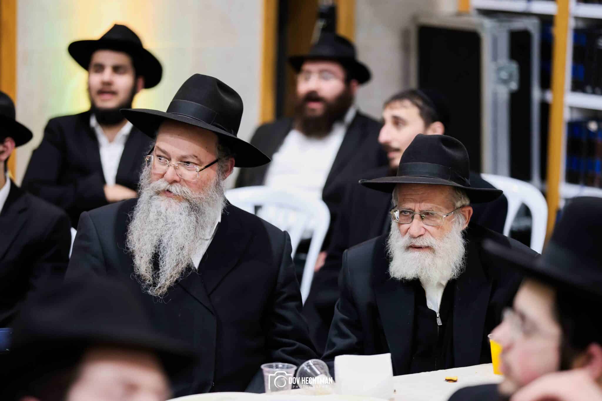 גדולי וצדיקי הדור חיזקו ועודדו את לומדי הרמב"ם בישיבת חב"ד גדולי וצדיקי הדור חיזקו ועודדו את לומדי הרמב"ם בישיבת חב"ד