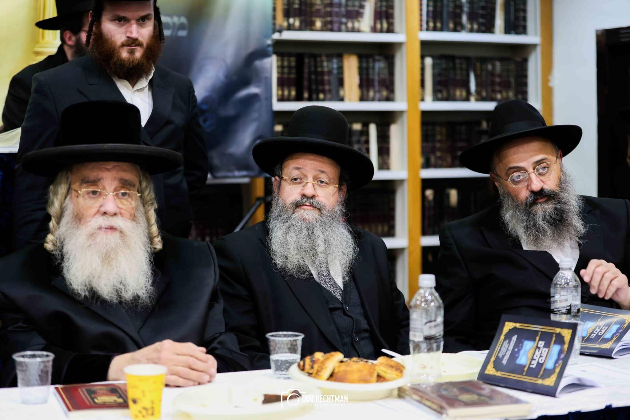 גדולי וצדיקי הדור חיזקו ועודדו את לומדי הרמב"ם בישיבת חב"ד גדולי וצדיקי הדור חיזקו ועודדו את לומדי הרמב"ם בישיבת חב"ד